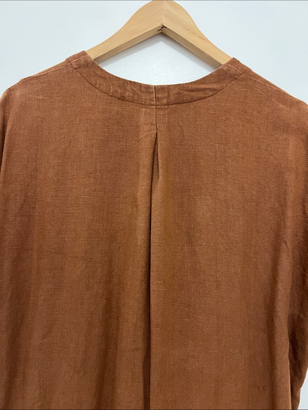 Two Days Off Linen Dress in Rust - Picture 6 of 6